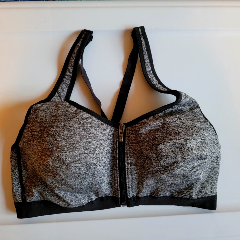 Victoria's Secret sports Bra, 36C, black and Gray